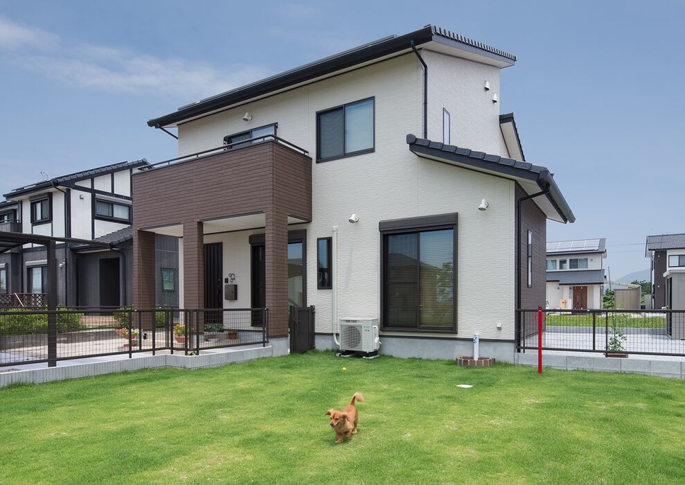 画像3151：【岡垣町】吹き抜けとオープンな階段の注文住宅