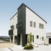 画像3330：【岡垣町】吹き抜けとオープンな階段の注文住宅