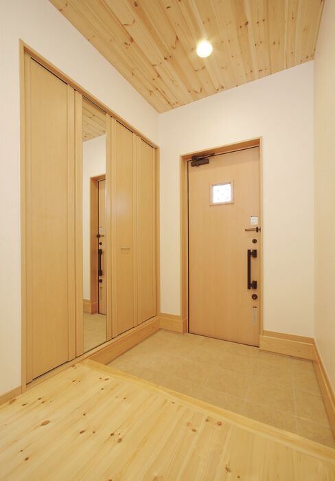 画像3366：【岡垣町】吹き抜けとオープンな階段の注文住宅