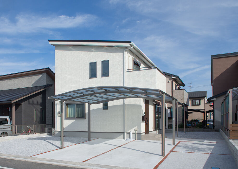 画像3558：【岡垣町】吹き抜けとオープンな階段の注文住宅