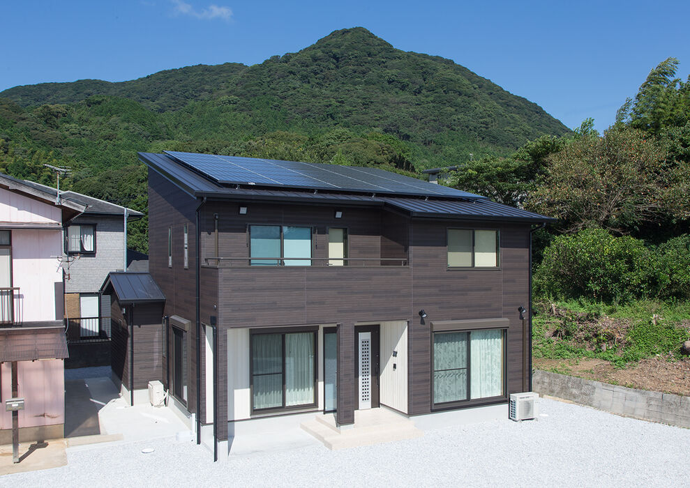 画像3571：【岡垣町】吹き抜けとオープンな階段の注文住宅