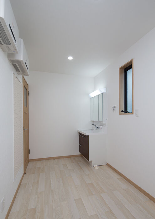 画像3572：【岡垣町】吹き抜けとオープンな階段の注文住宅