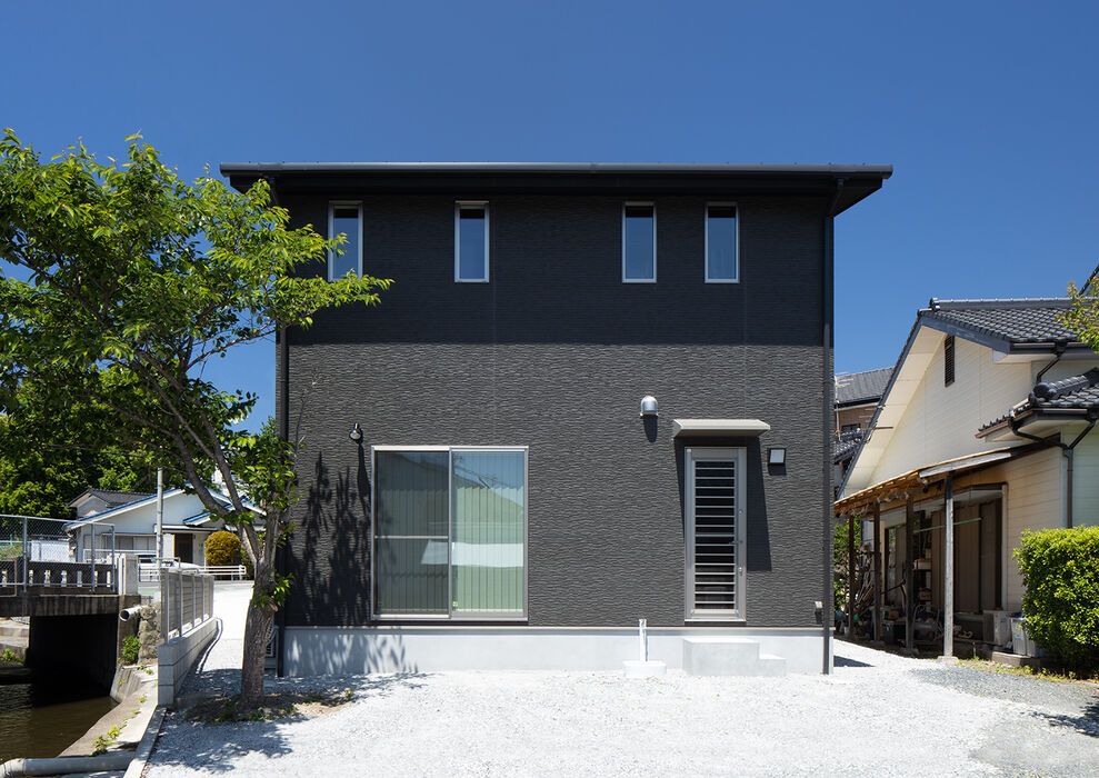 画像4183：【岡垣町】吹き抜けとオープンな階段の注文住宅