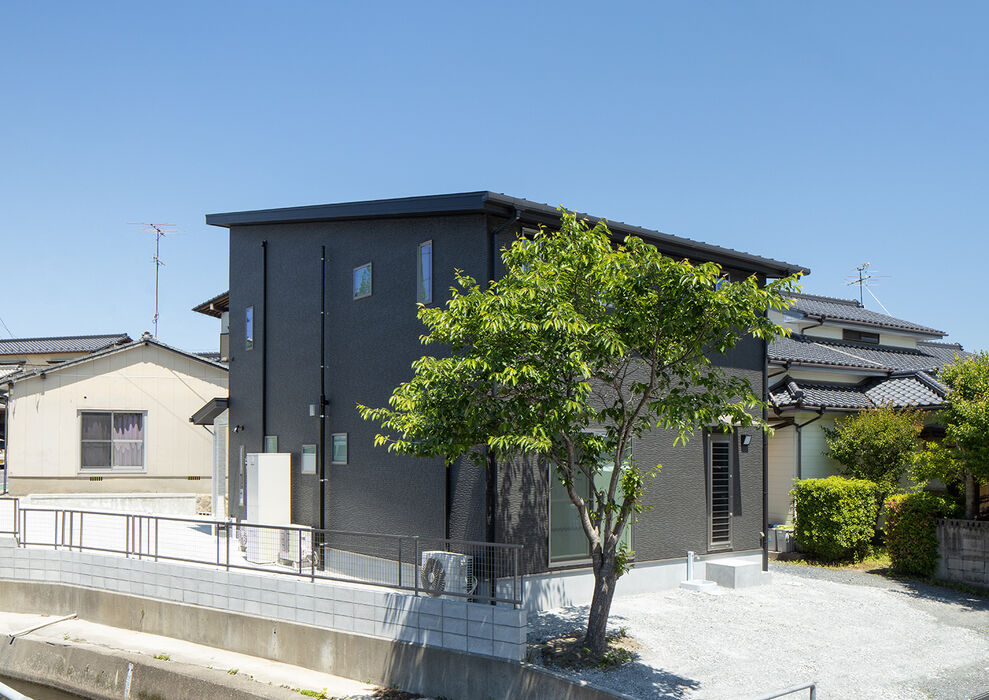画像4184：【岡垣町】吹き抜けとオープンな階段の注文住宅