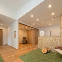 画像7695：【岡垣町】吹き抜けとオープンな階段の注文住宅